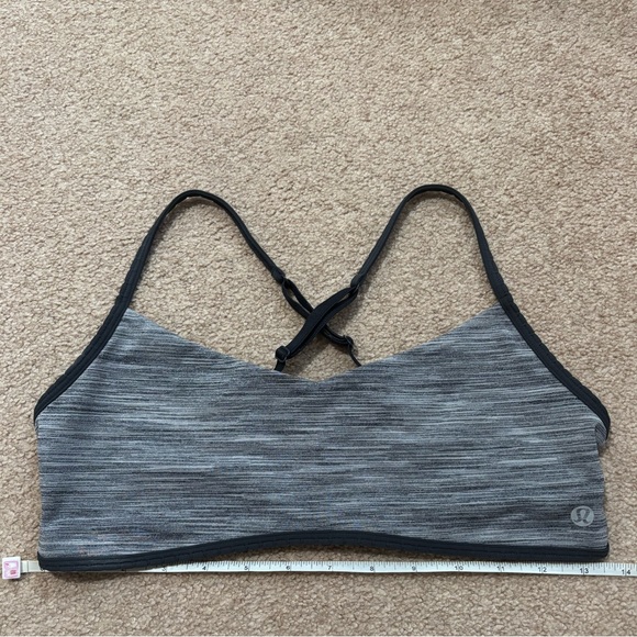 lululemon athletica sports bra - gray strappy criss cross back size 8 - Picture 1 of 4